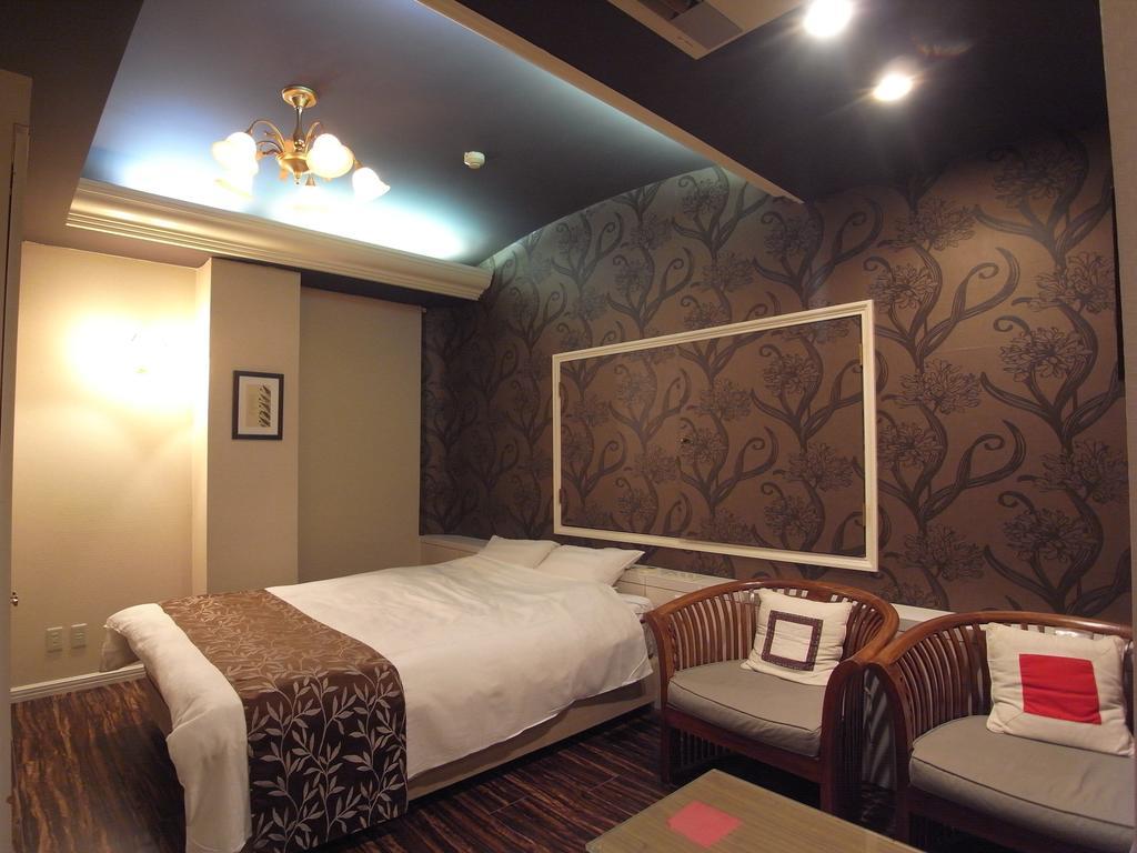 ホテル カルネヴァール 男塾ホテルグループ (Adults Only) Himeji Δωμάτιο φωτογραφία